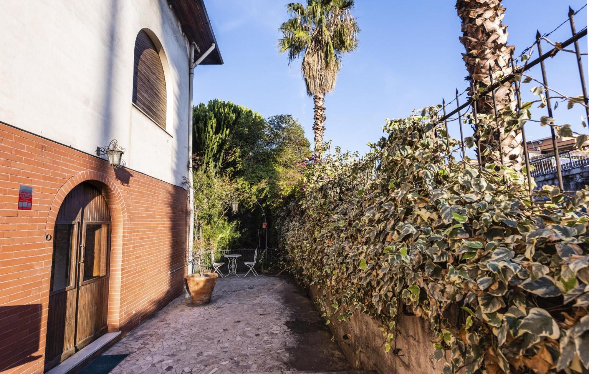Euphorbia Apartments By Wonderful Italy Katanya Dış mekan fotoğraf